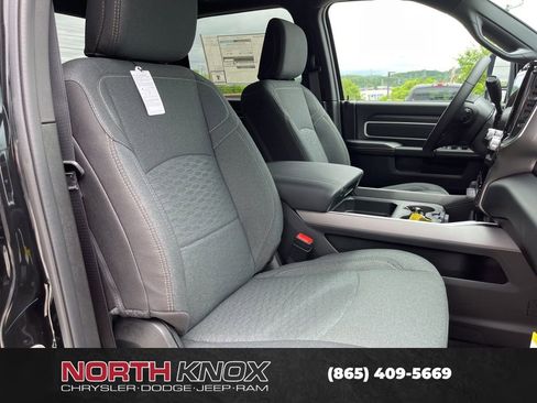 New 2026 RAM 3500 Big Horn AWD/4WD image 26