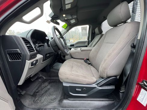 Used 2020 Ford F550 4x4 Regular Cab Super Duty w/ XLT Value Package image 7