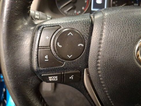 Used 2017 Toyota RAV4 XLE image 20