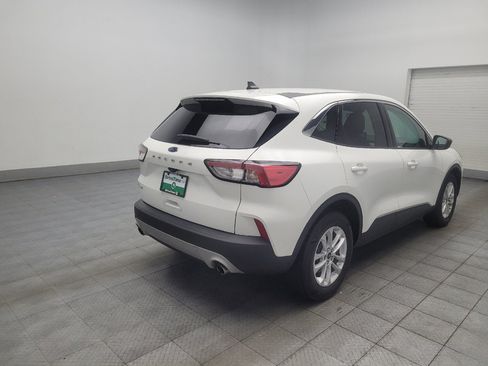 Used 2022 Ford Escape SE w/ Convenience Package FWD image 9