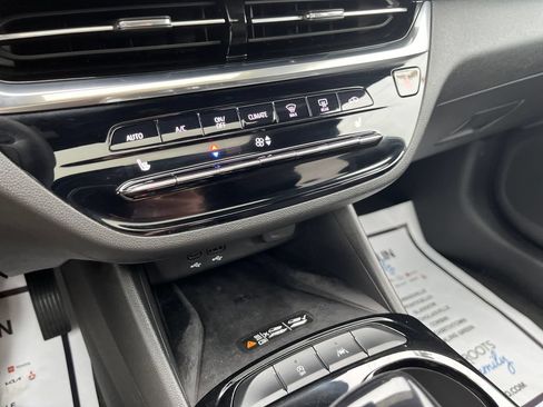 Used 2024 Buick Envista Avenir FWD image 18
