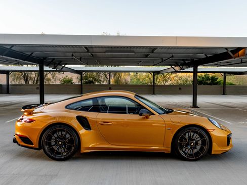 Used 2018 Porsche 911 Turbo S image 29