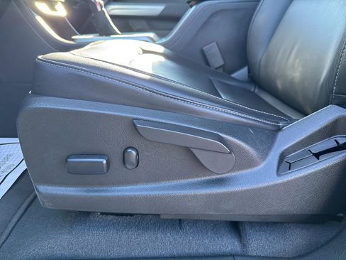 Used 2022 Chevrolet Colorado ZR2 image 15