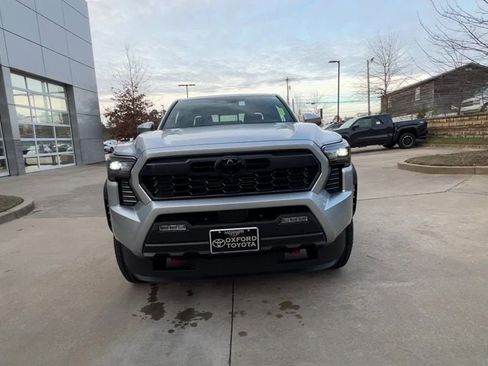 New 2026 Toyota Tacoma TRD Off-Road w/ TRD Off Road Premium Package image 9