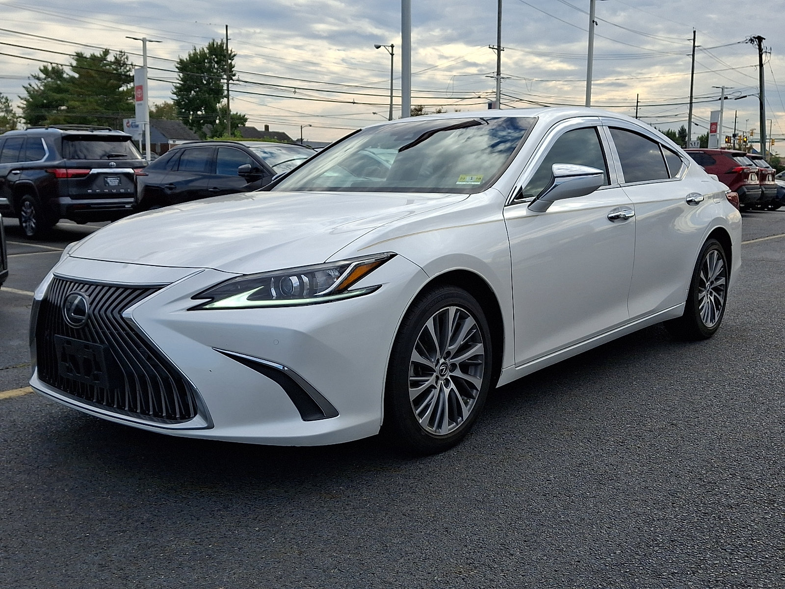 Used 2021 Lexus ES 250 w/ Premium Package AWD/4WD image 3