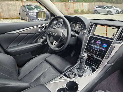 Used 2020 INFINITI Q50 Sport image 10