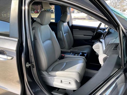 Certified 2019 Honda Odyssey EX-L image 9