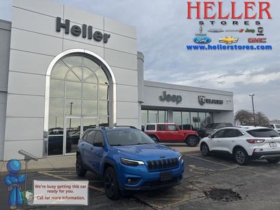 Used 2023 Jeep Cherokee Altitude Lux w/ Lux Elite Package