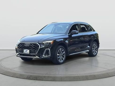 Used 2024 Audi Q5 2.0T Premium Plus AWD/4WD image 3