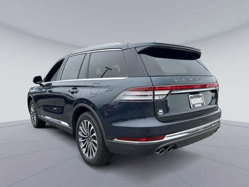 Used 2023 Lincoln Aviator Reserve w/ Elements Package Plus AWD/4WD image 14