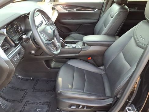 Used 2020 Cadillac XT5 Premium Luxury AWD/4WD image 5