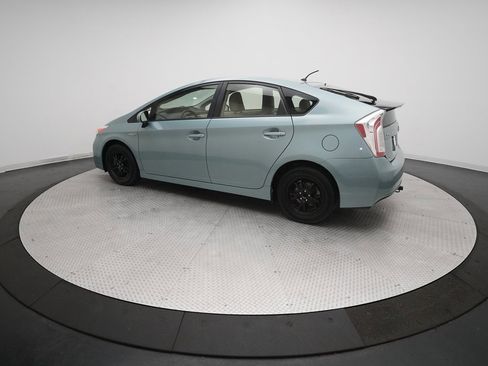 Used 2015 Toyota Prius Two image 12