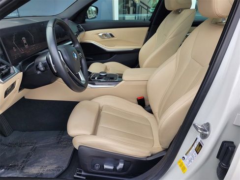 Used 2023 BMW 330i Sedan w/ Convenience Package image 17