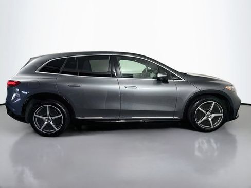Used 2023 Mercedes-Benz EQS 580 4MATIC SUV image 4