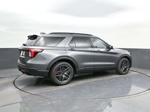 New 2026 Ford Explorer ST w/ Sun And Sound Package image 15