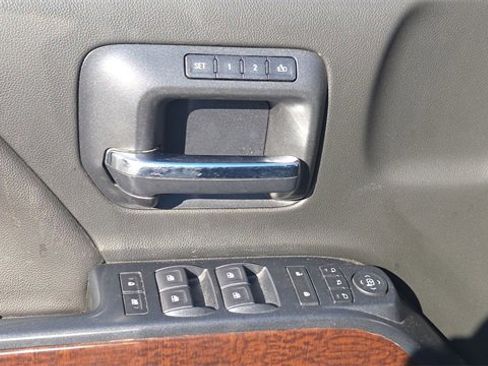 Used 2019 GMC Sierra 3500 SLT image 32