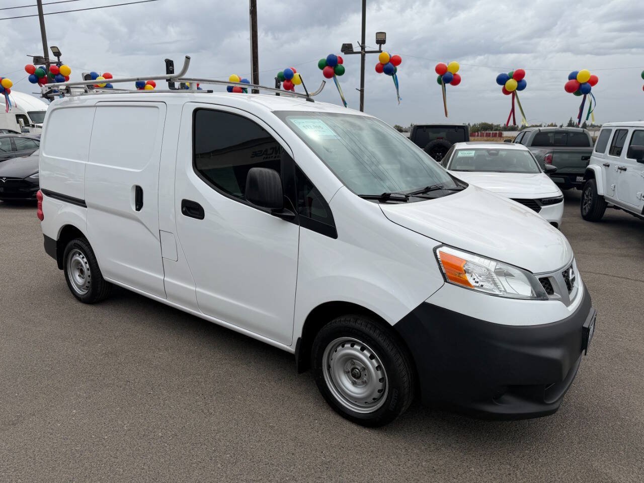 Used 2019 Nissan NV200 S FWD image 5