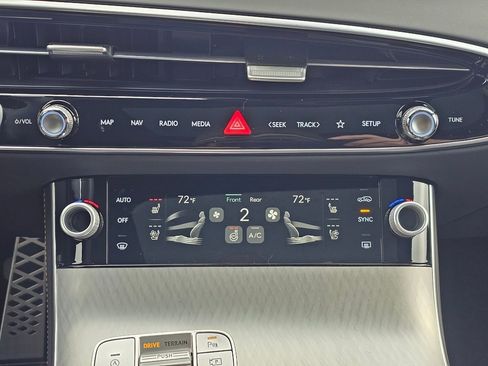 New 2026 Genesis GV70 2.5T Sport Prestige image 16