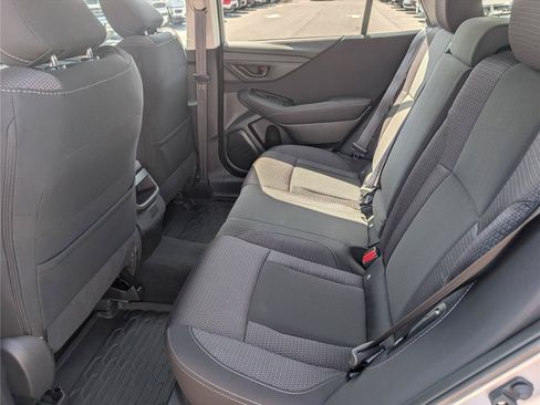 Used 2025 Subaru Outback AWD/4WD image 14