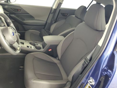 Used 2025 Subaru Crosstrek 2.0i Premium image 12