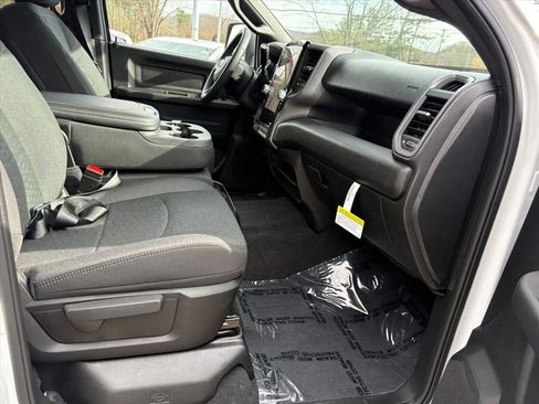 New 2026 RAM 3500 Tradesman image 15