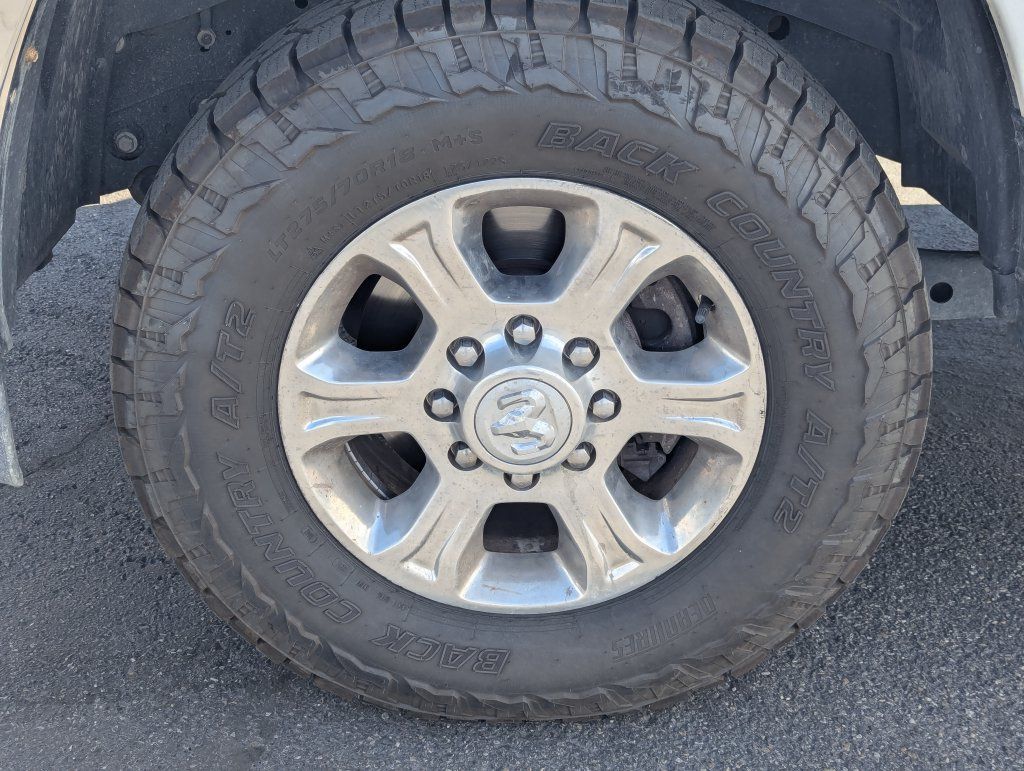 Used 2023 RAM 2500 Big Horn w/ Cold Weather Group AWD/4WD image 15