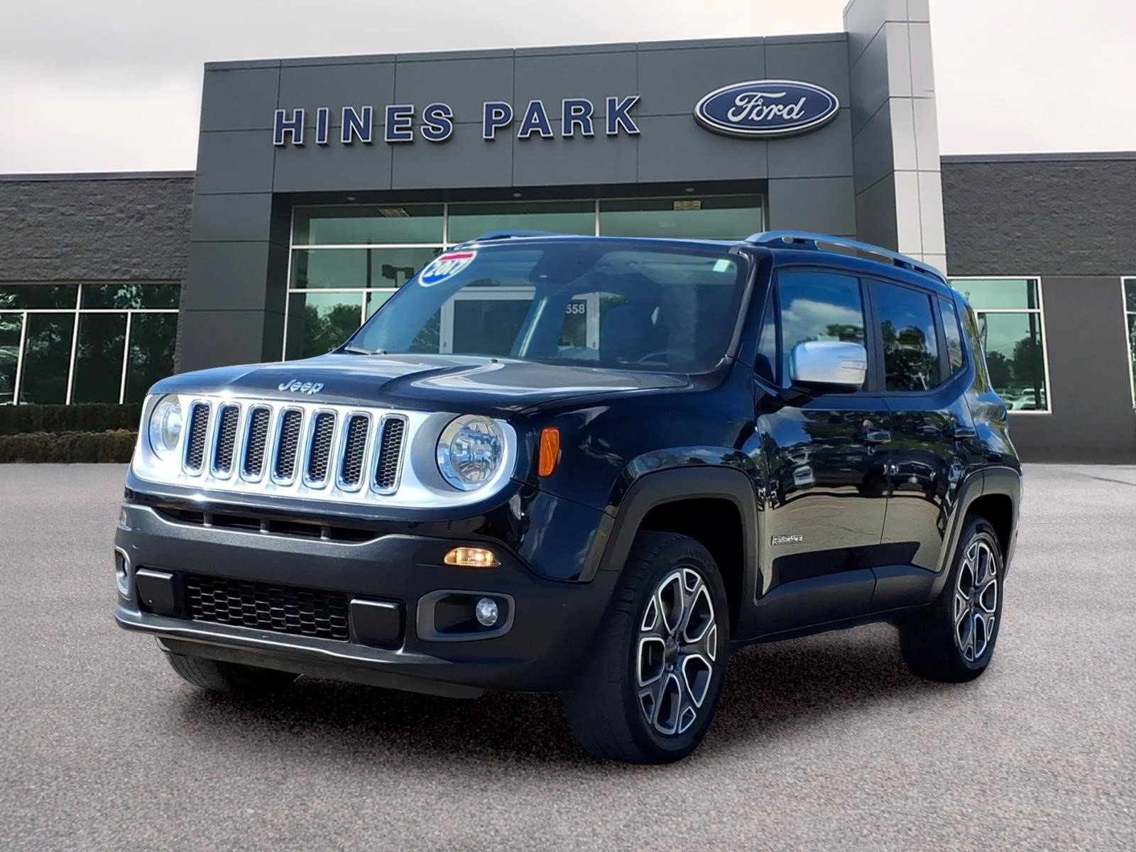 Used 2017 Jeep Renegade Limited AWD/4WD image 3