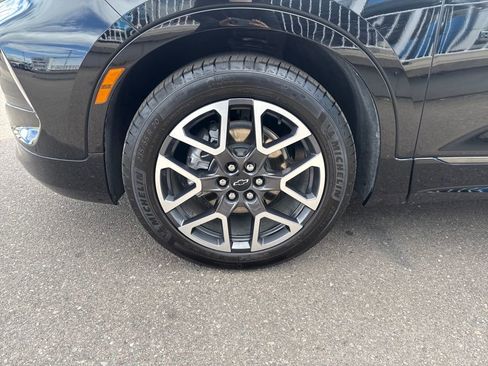 Used 2025 Chevrolet Blazer RS w/ Enhanced Convenience Package image 27