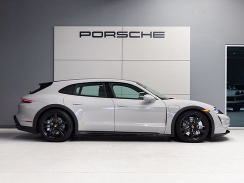 Certified 2024 Porsche Taycan 4S AWD/4WD image 8