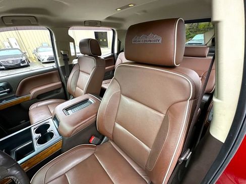 Used 2018 Chevrolet Silverado 3500 High Country w/ Duramax Plus Package image 13