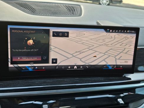 Used 2024 BMW X6 xDrive40i w/ Executive Package image 17