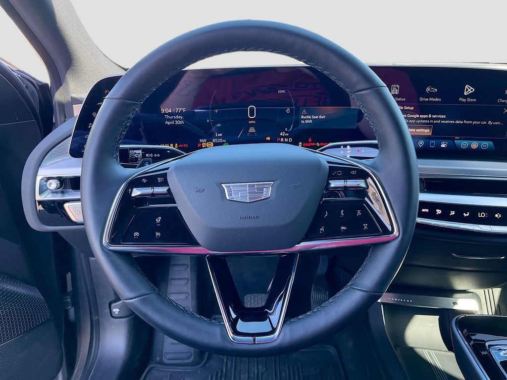 Used 2025 Cadillac Lyriq Sport RWD image 11
