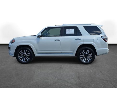 Used 2014 Toyota 4Runner Limited AWD/4WD image 10