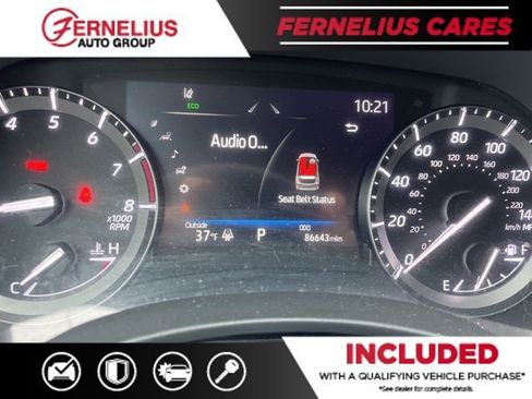 Used 2021 Toyota Highlander XSE image 11