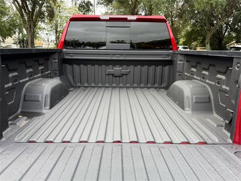 Used 2025 Chevrolet Silverado 1500 LT Trail Boss w/ Convenience Package II image 15