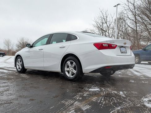 Used 2024 Chevrolet Malibu LT FWD image 12
