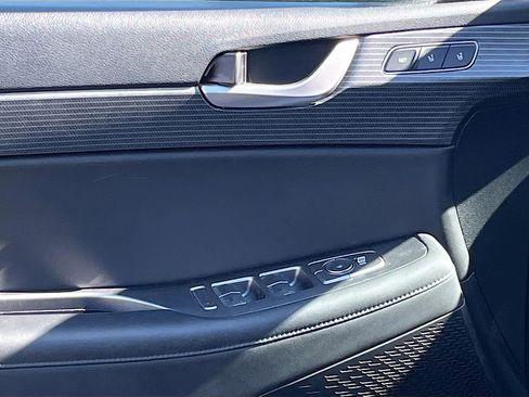 Used 2023 Hyundai Palisade Limited image 18