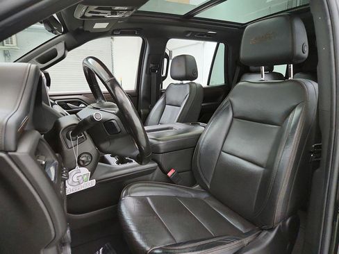 Used 2021 Chevrolet Tahoe High Country AWD/4WD image 14