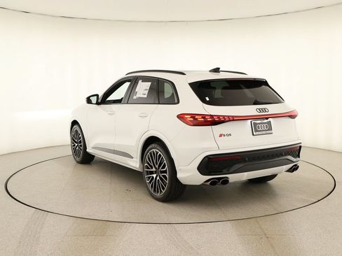New 2026 Audi SQ5 Premium Plus AWD/4WD image 4