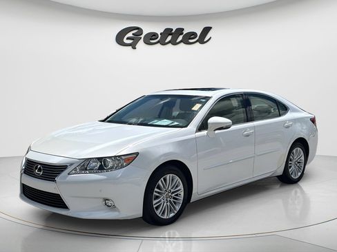 Used 2015 Lexus ES 350 w/ Luxury Package FWD image 1