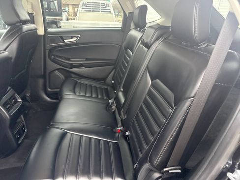 Used 2024 Ford Edge SEL w/ Convenience Package AWD/4WD image 18