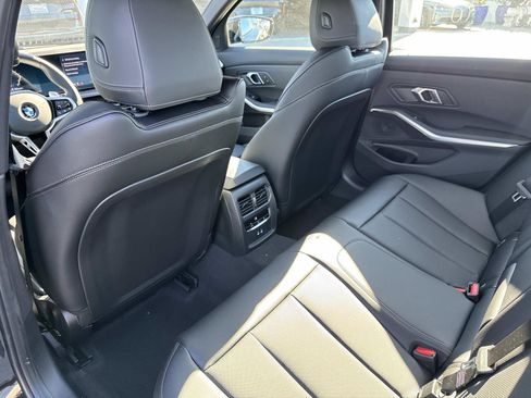 New 2026 BMW 330i Sedan w/ M Sport Package image 9