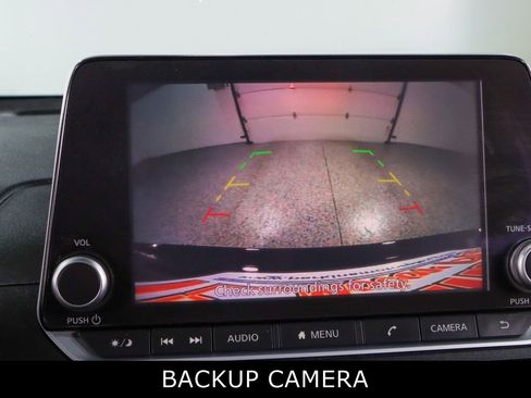 Used 2023 Nissan Altima 2.5 SR FWD image 18