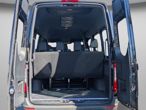 New 2026 Mercedes-Benz Sprinter 2500 image 9