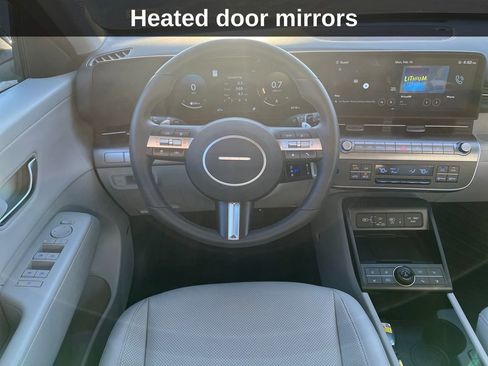 Used 2025 Hyundai Kona Limited image 19