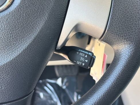 Used 2011 Toyota Corolla LE FWD image 20