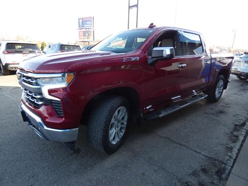 Certified 2023 Chevrolet Silverado 1500 LTZ w/ LTZ Premium Package image 6