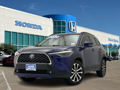 Used 2022 Toyota Corolla Cross XLE w/ Convenience Package