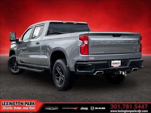 Used 2021 Chevrolet Silverado 1500 LT Trail Boss w/ Bed Protection Package AWD/4WD image 4
