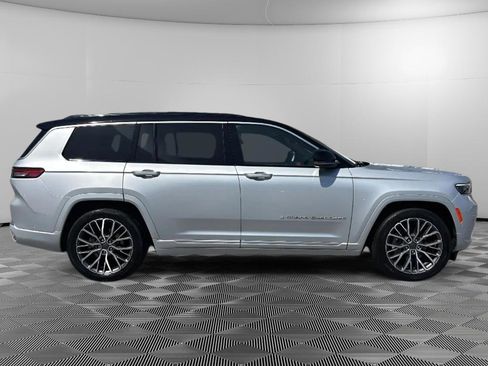 Used 2024 Jeep Grand Cherokee L Summit image 6